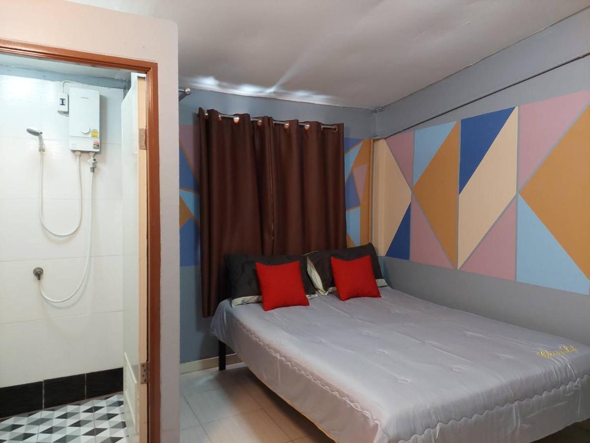 Appartamento Ben House Bangkok Esterno foto