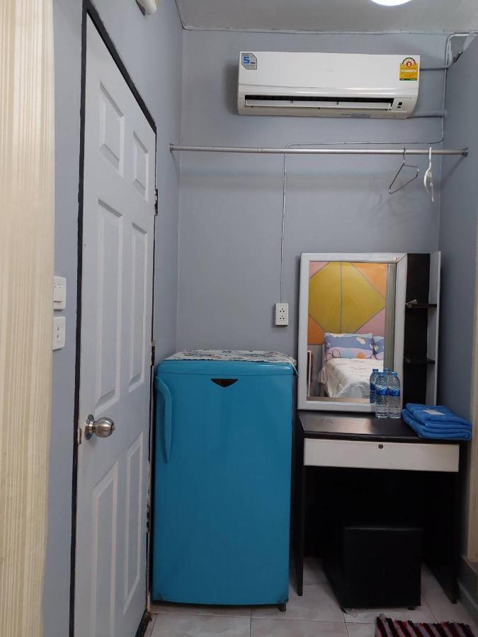 Appartamento Ben House Bangkok Esterno foto